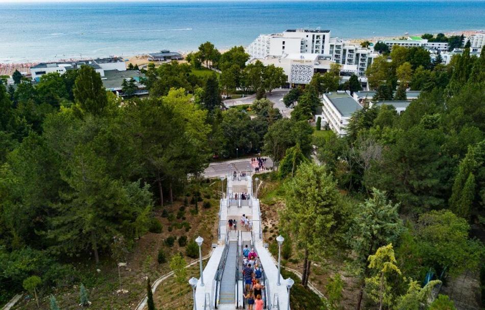 Hotel Magnolia Albena Kültér fotó