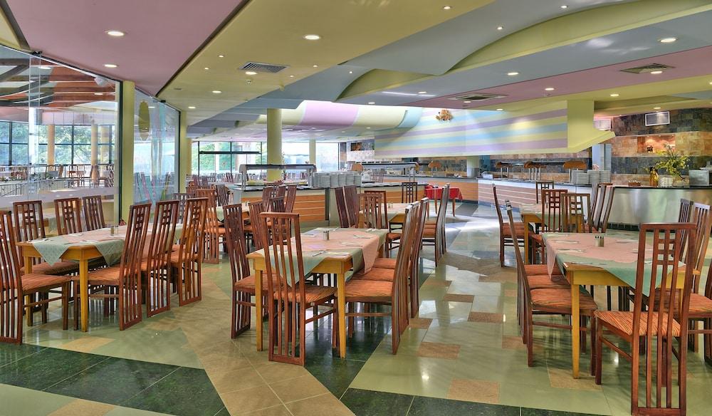 Hotel Magnolia Albena Kültér fotó
