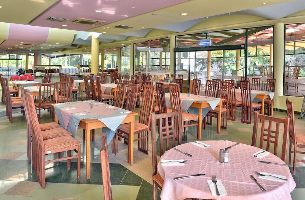 Hotel Magnolia Albena Kültér fotó